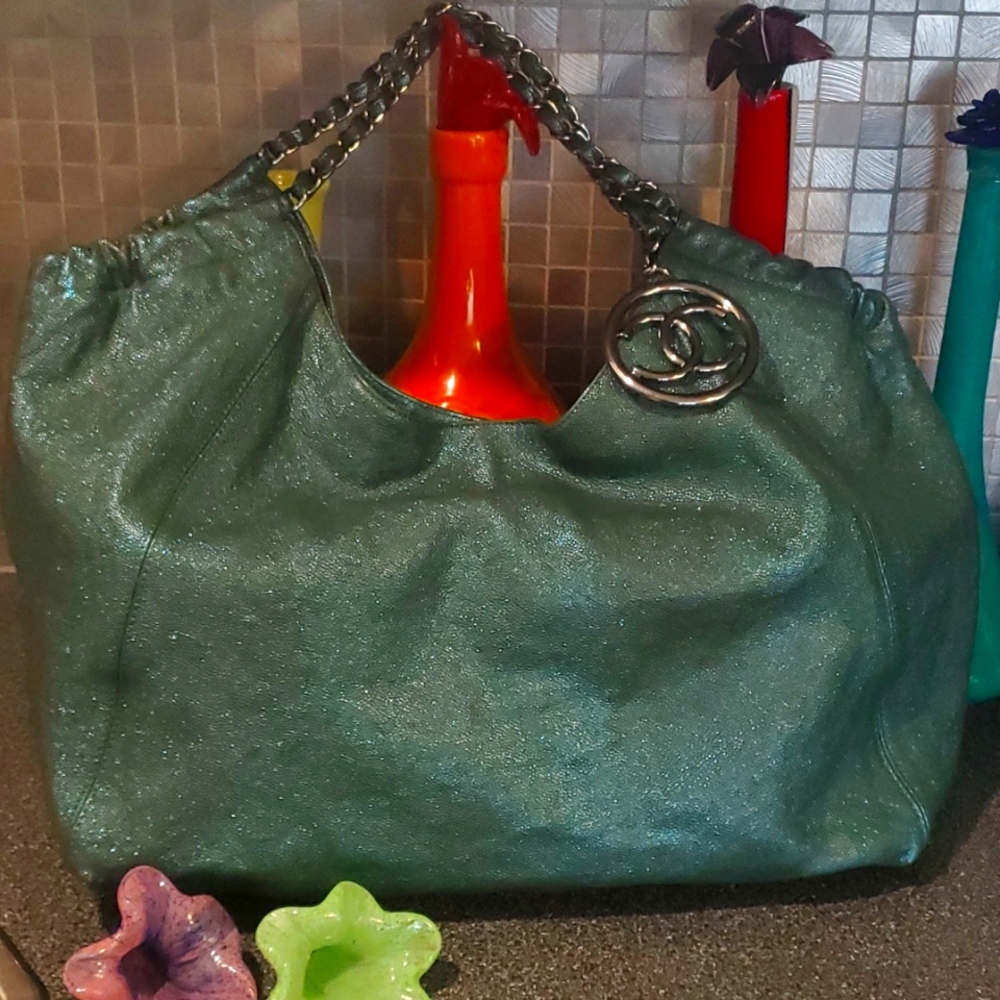 Chanel Cabas Bag with COA - Picture 3 of 16